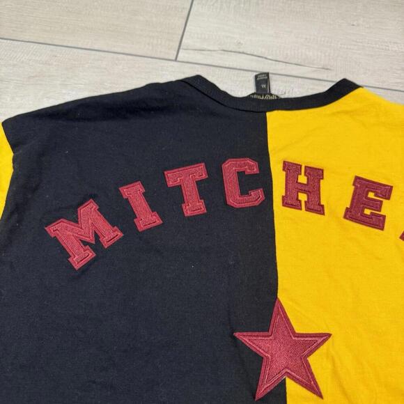 Harry Potter Triwizard Tournament t-shirt LS Mitchell Hogwarts Crest Sz XL Wmns - Picture 5 of 11